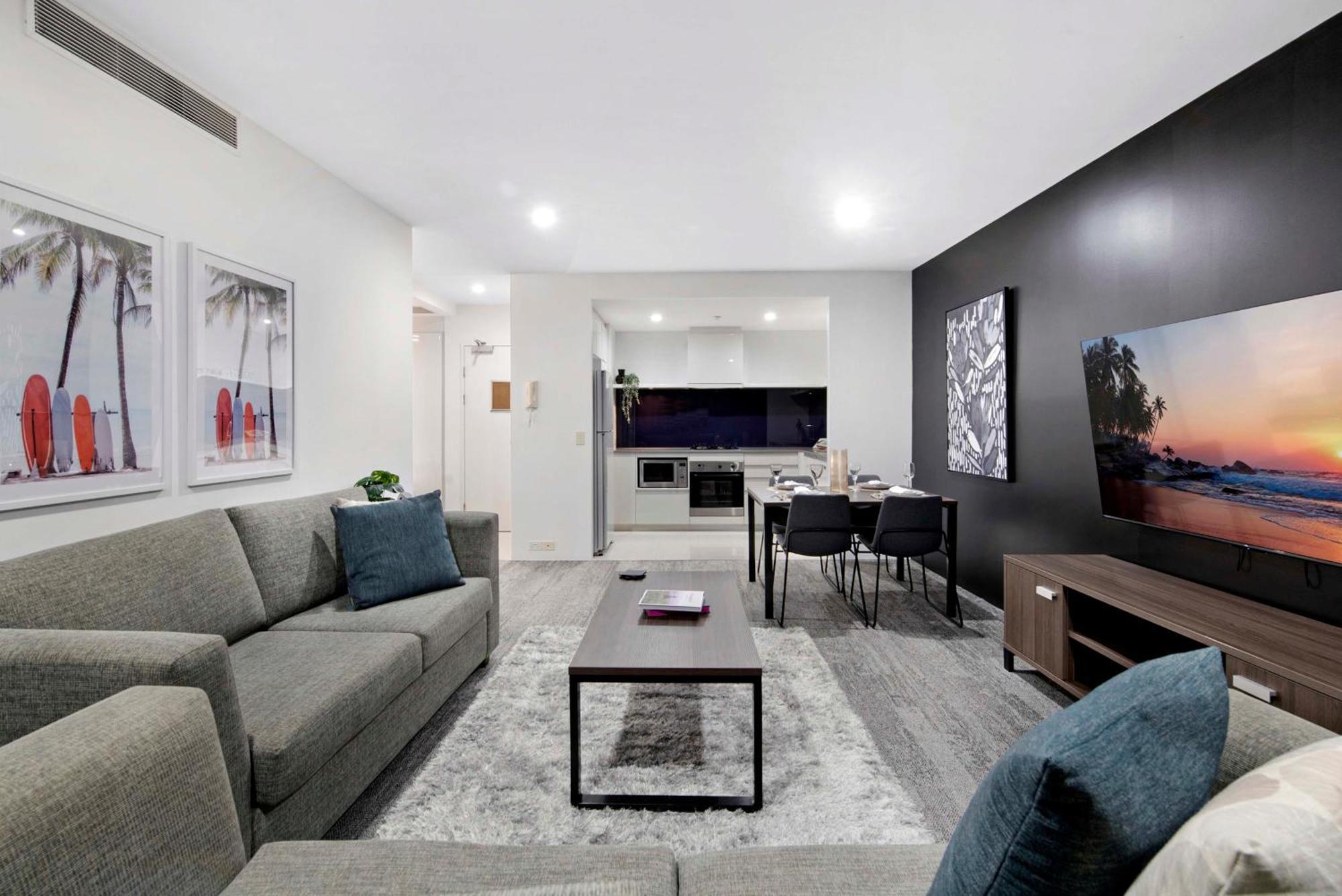 Circle On Cavill - Self Contained & Privately Managed Apartments - Wow Stay Gold Coast Eksteriør bilde